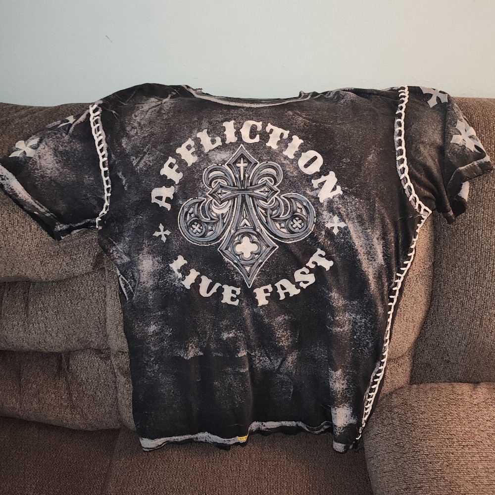 Affliction Men's Grey and Black Shirt